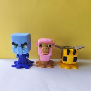 2025 McDonald's A MINECRAFT Movie Kids Happy Meal Toy lot of 3